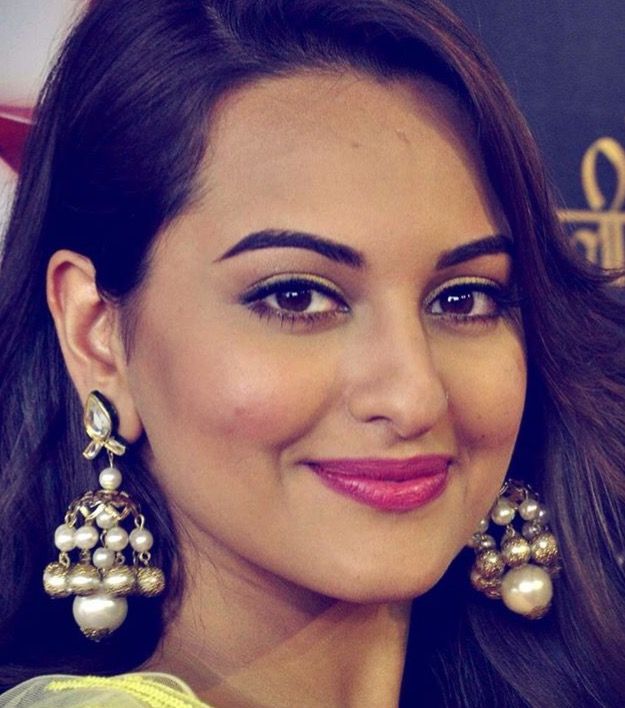 Sonakshi Sinha 38